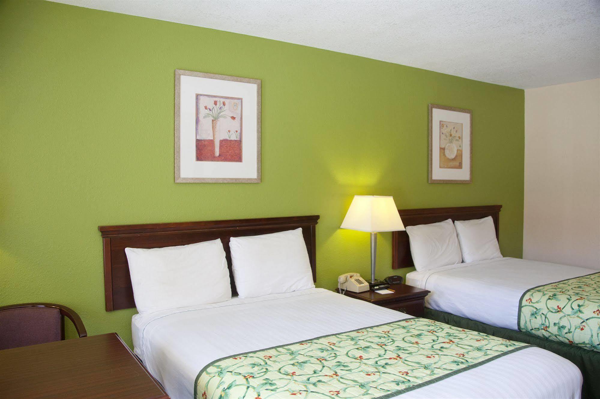 Days Inn By Wyndham Defuniak Springs Luaran gambar